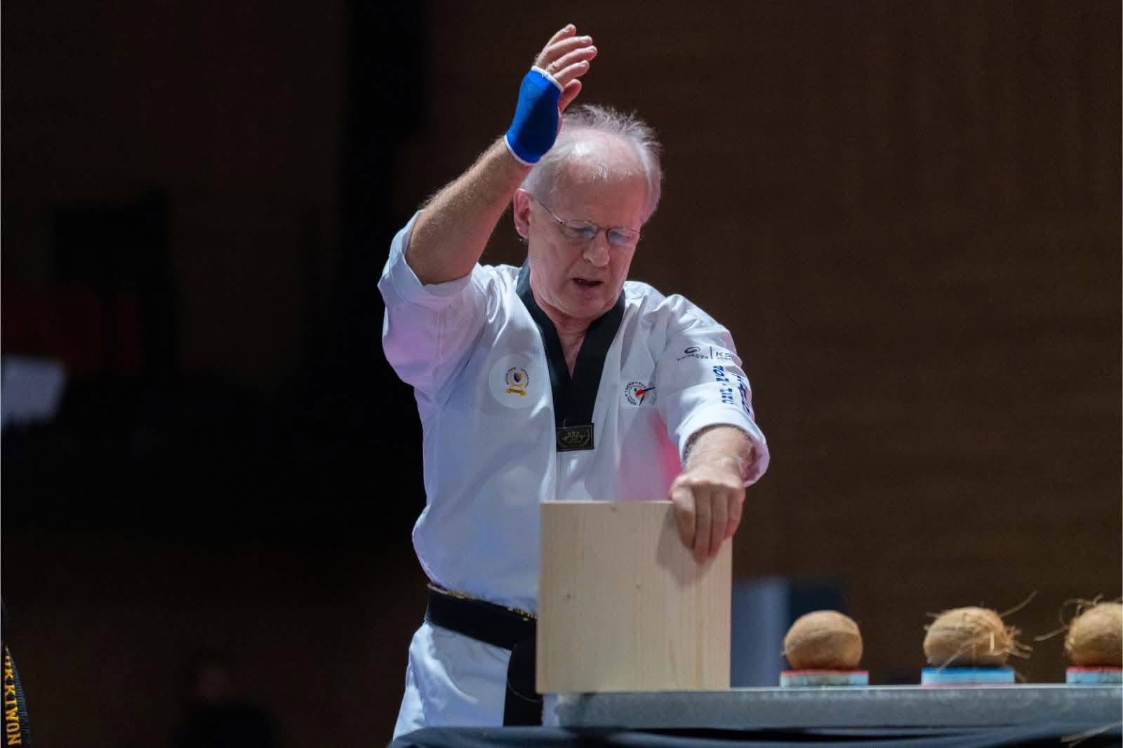 Mr. Hammerhand – Weltrekordversuch